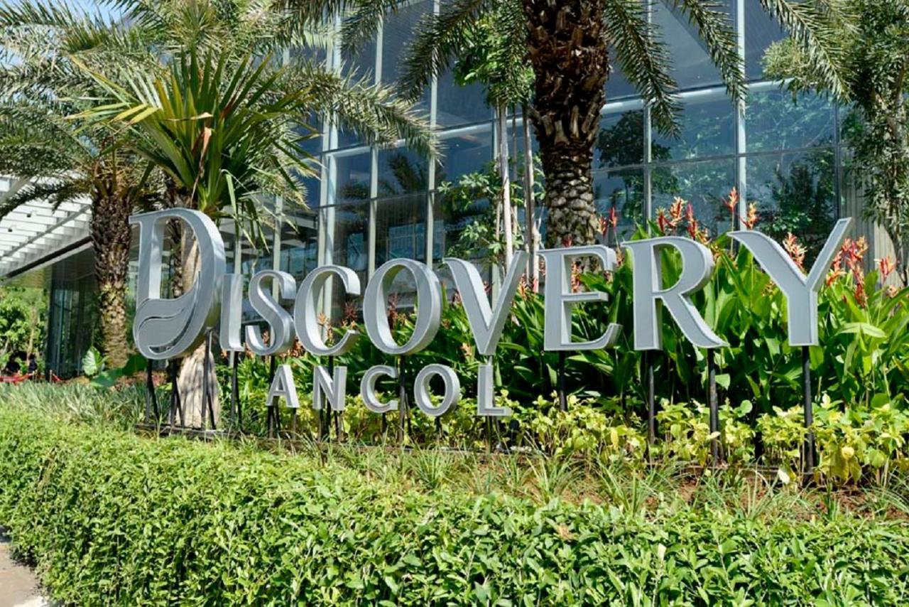 Discovery Ancol Hotel Jakarta Buitenkant foto